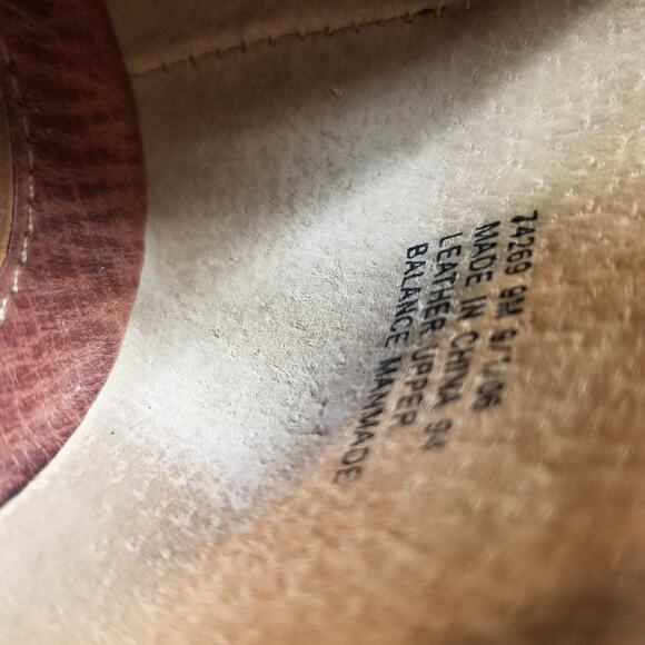 Clarks Women's Brown Leather Loafers Flats Size 9 - Picture 8 of 8